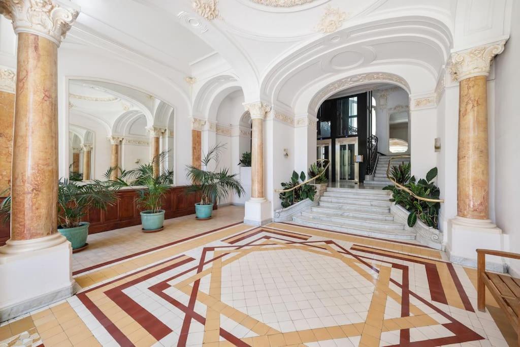Le Winter Palace - Central - Parking Prive - Palace - Wifi Μεντόν Εξωτερικό φωτογραφία